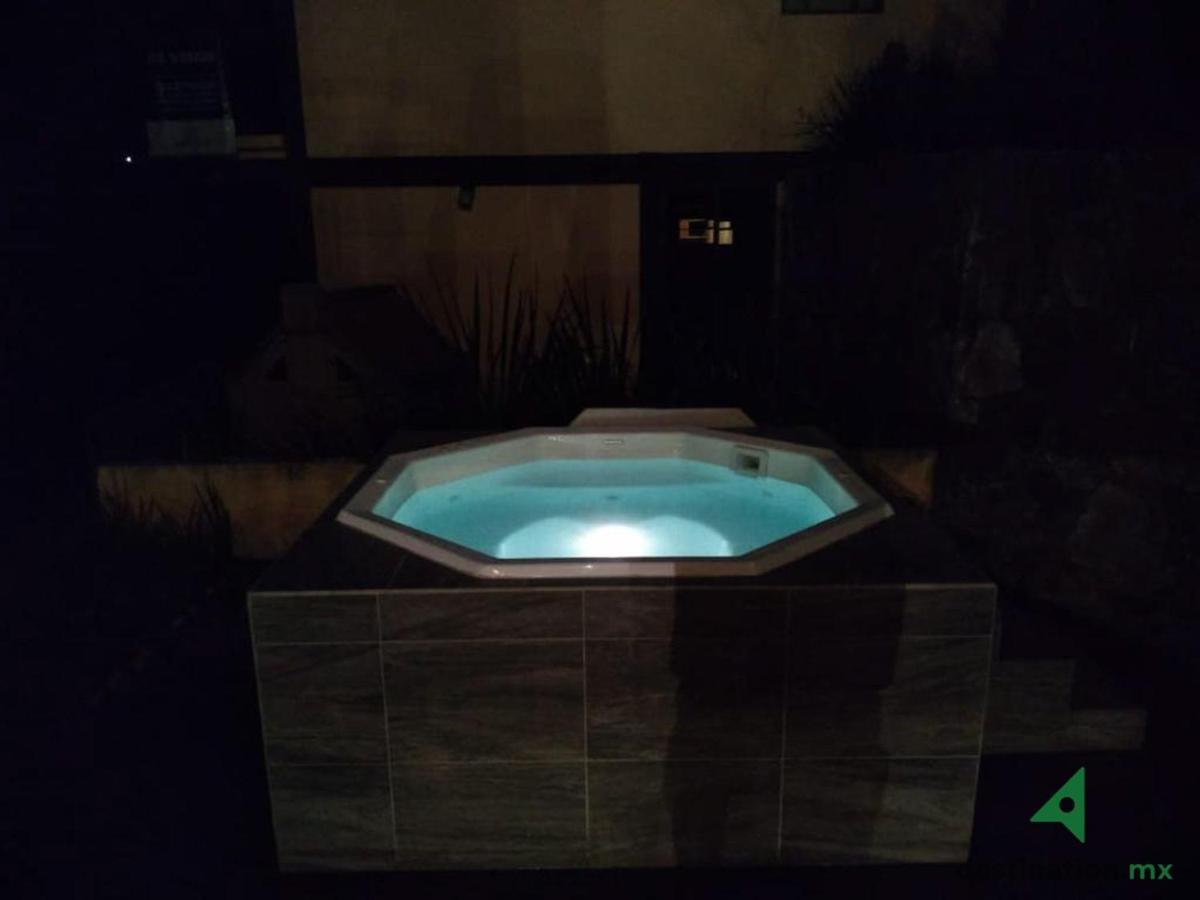 Deluxe Cabin Located In The Woods With Private Jacuzzi - Valle 2 Valle de Bravo Exterior photo